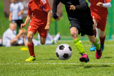Trận Derby Nóng Hổi: Manchester City vs. Manchester United – Cuộc Chiến Đỉnh Cao Premier League Sắp Tới
